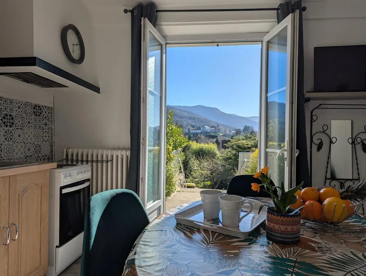 Bel Appartement Ensoleille فوا